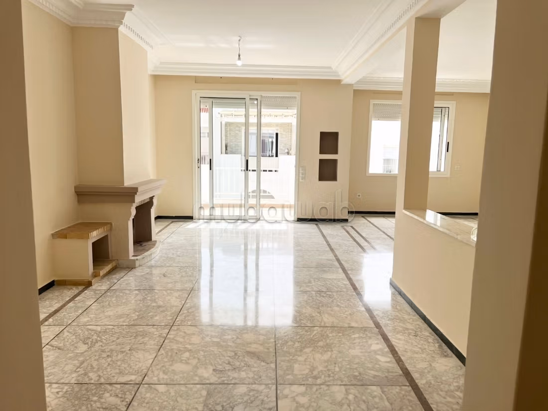 Appartement rénové Aindiab