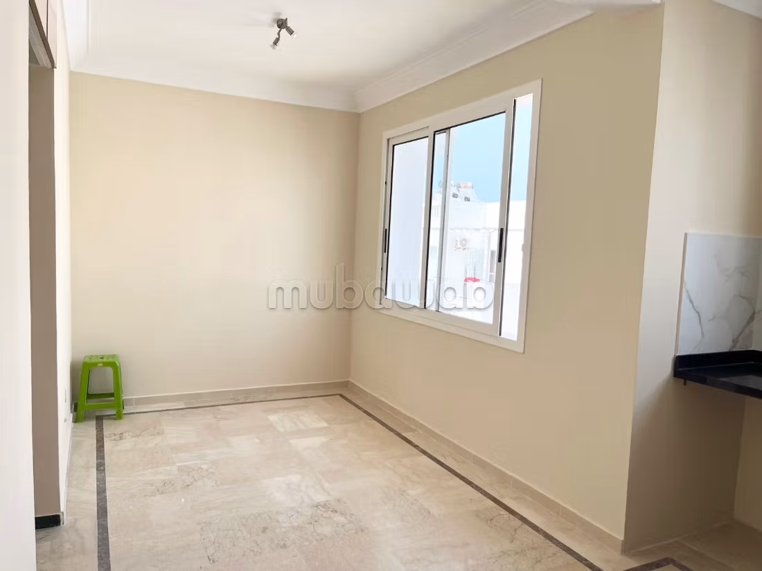 Appartement rénové Aindiab
