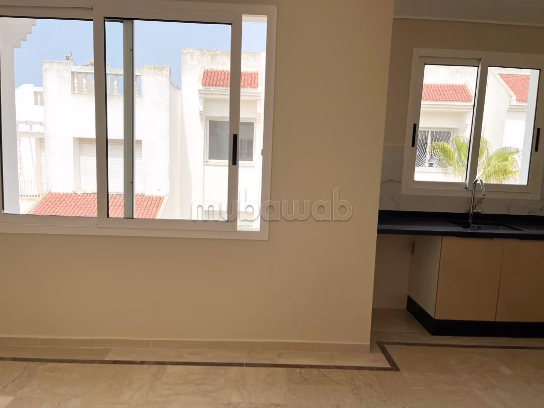Appartement rénové Aindiab