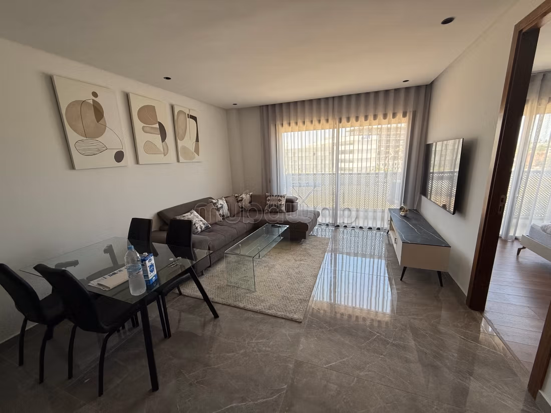 Très beau studio meublé sans vis à vis