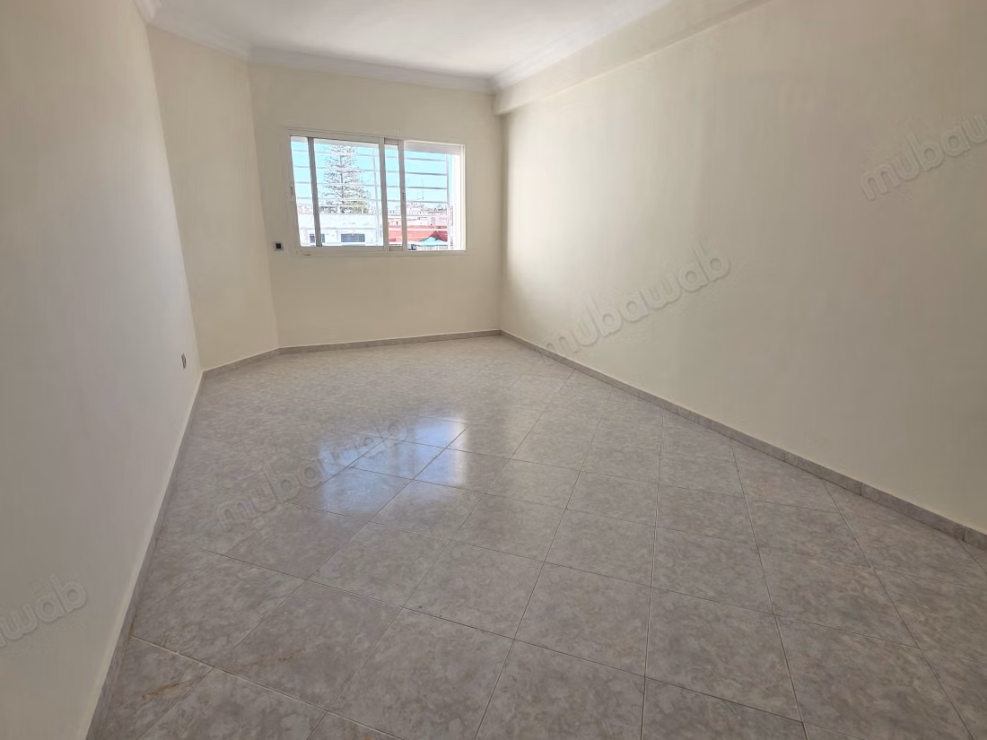 Bel Appartement avec terrasse au centre agdal 
raba