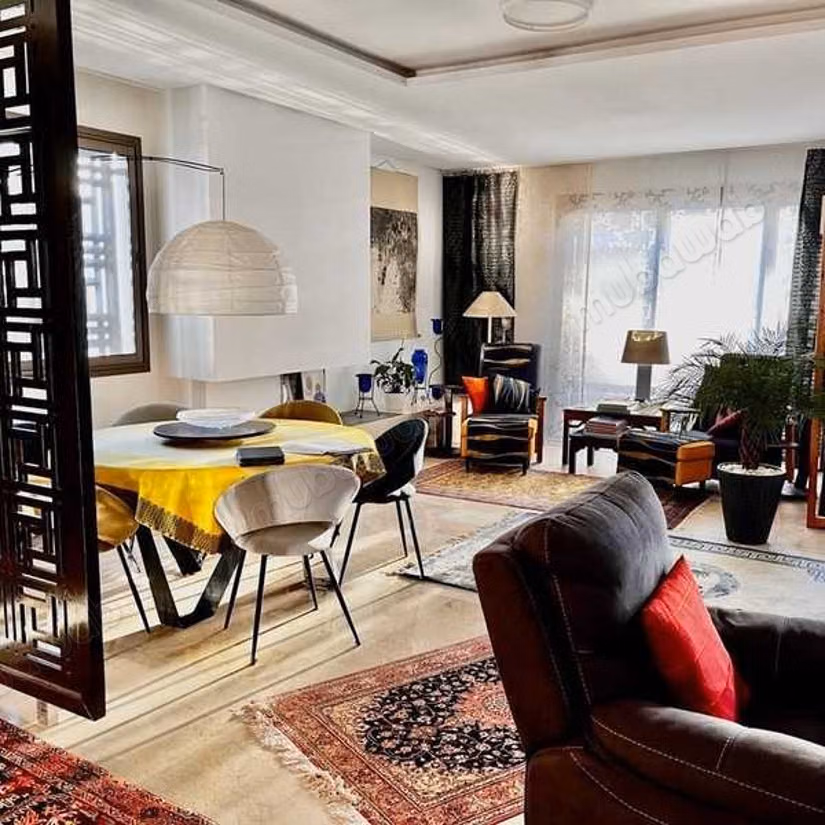 Appartement à Vendre de 217.0 m² à Salé, Bab Lemrissa
