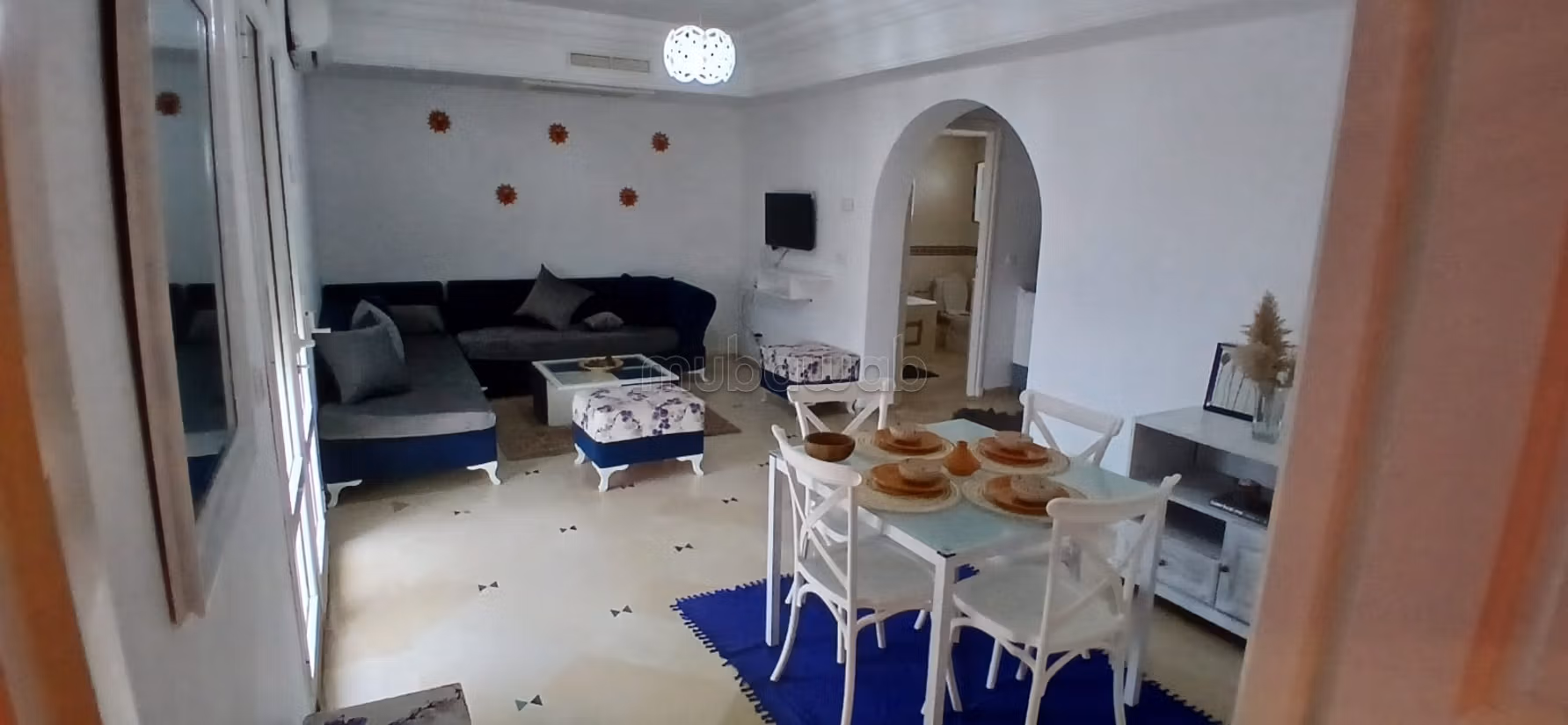 Rent an apartment in Yasmine Hammamet. 1 Living area. Well decorated