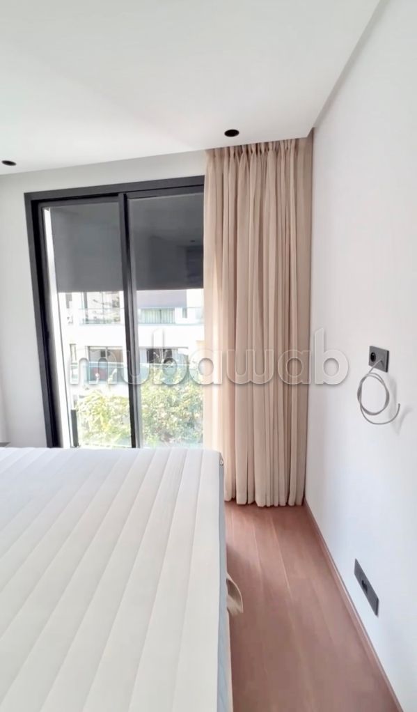 Beau Studio NEUF Princesses