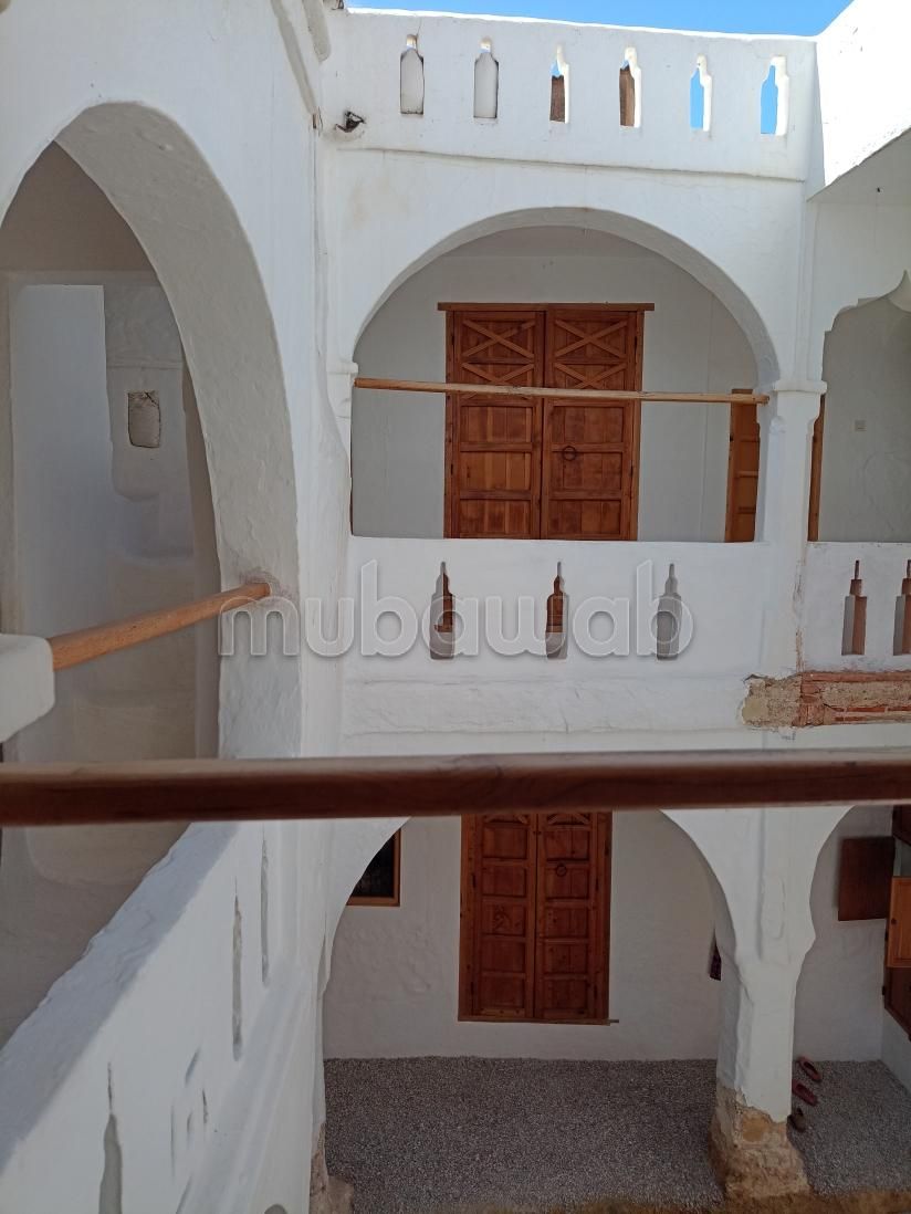 Riads te koop. 5 Ruimtes. Groot terras