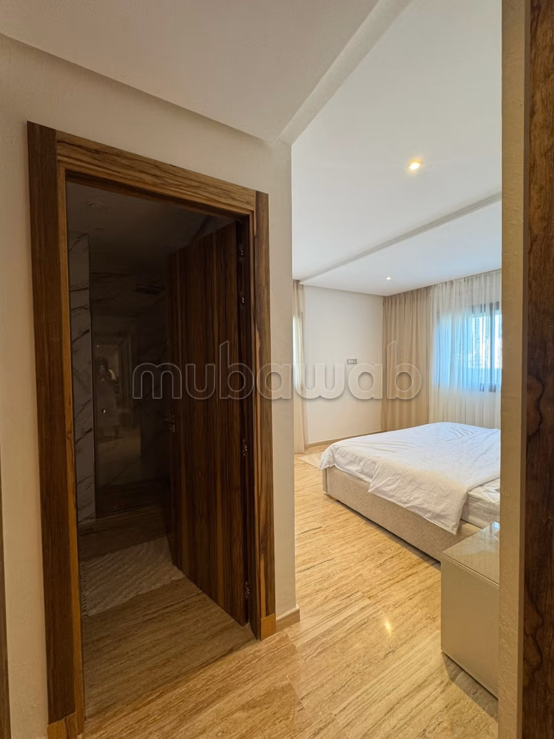 Se alquila este piso en Mesnana. 3 dormitorios. Armarios