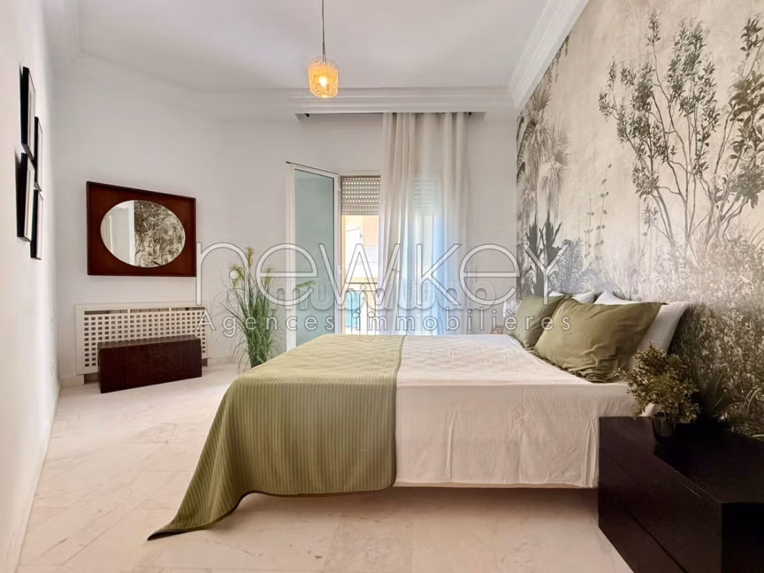 Rent an apartment in Les Berges Du Lac 2. Area of 215 m². Attic