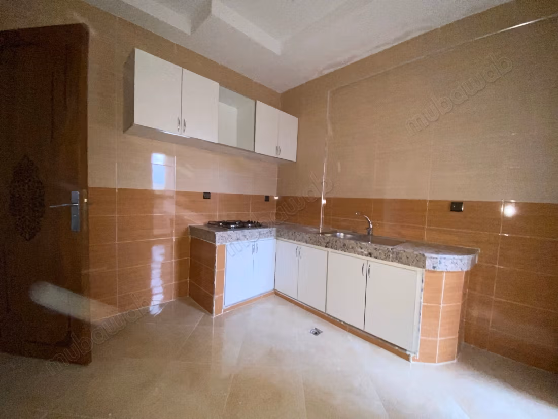 Lovely apartment for rent in Lido. 3 large rooms. Equipped kitchen