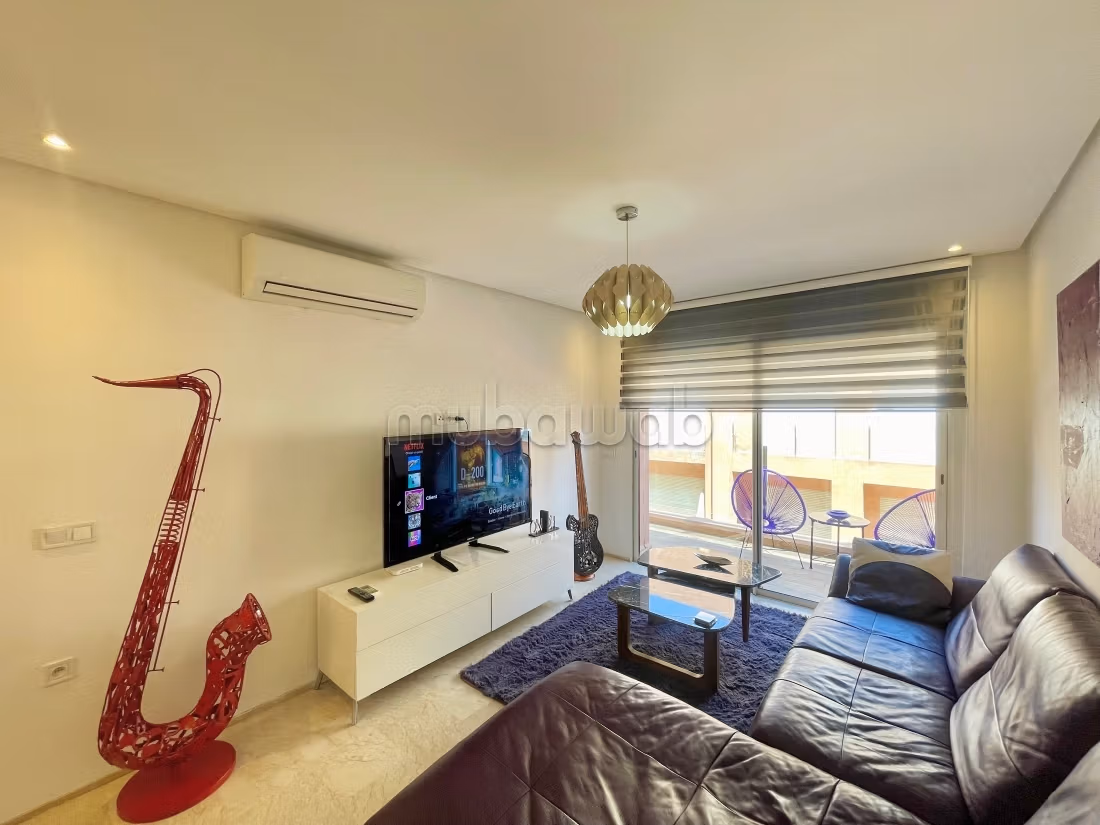 Vend appartement à Hivernage. Superficie 64 m². Meublé — 2