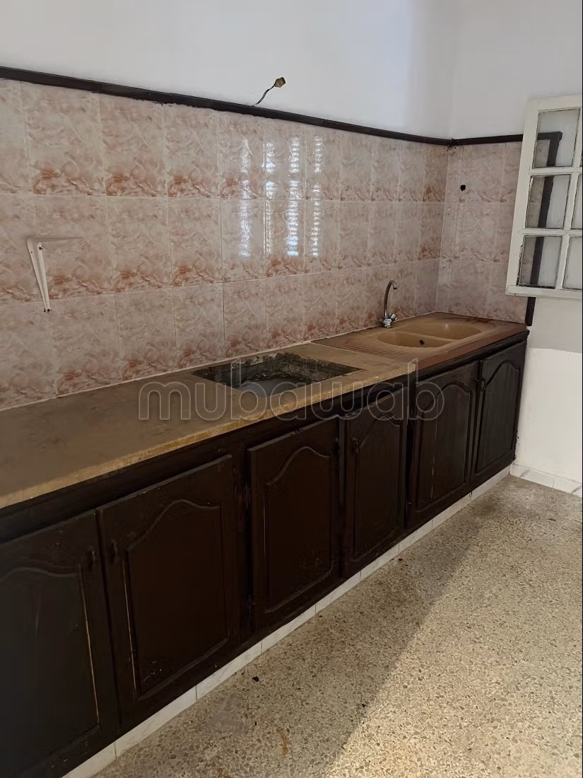 Acquista casa. 8 locali spaziosi