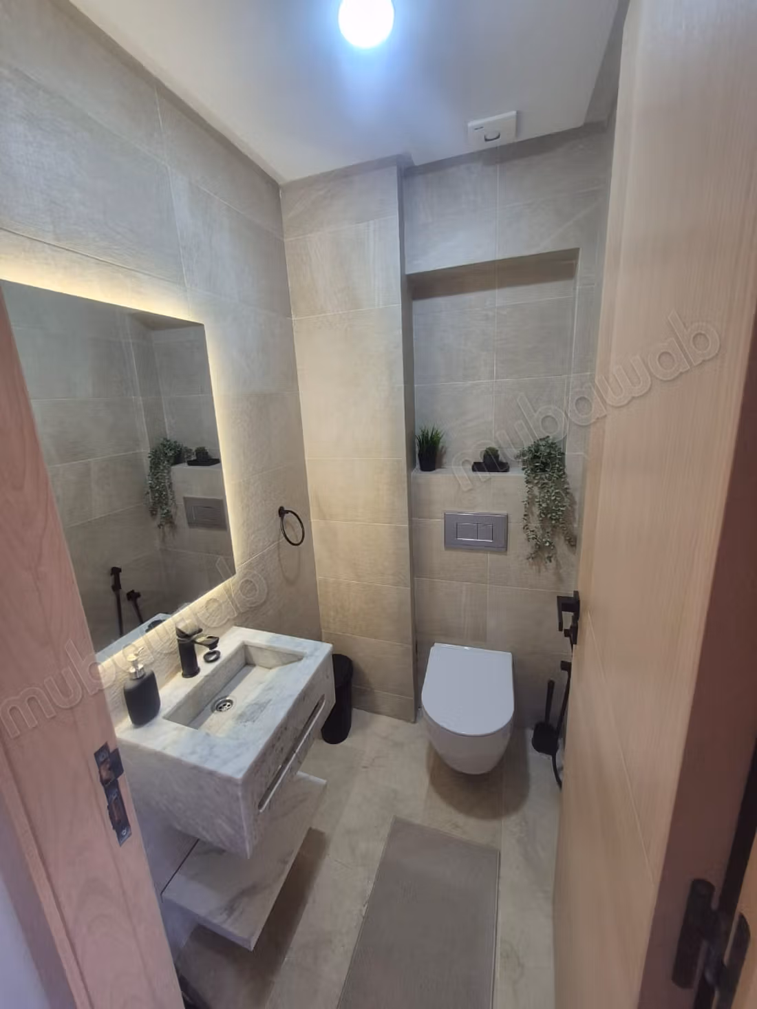 Sudio meublé neuf 47 m2 1er etage garage