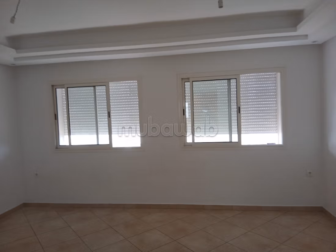 Appartement neuf à louer à Sala al jadida — 3
