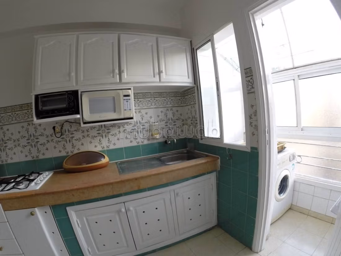 Very nice apartment for rent in Oulfa. Dimension 58 m². Traditional Moroccan living room