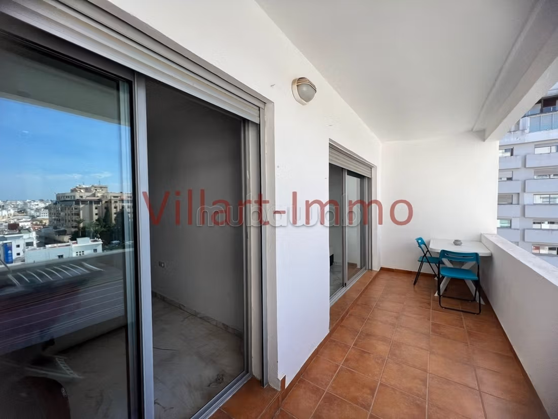 Appartamento in centro città, terrazza, piscina, vista mare