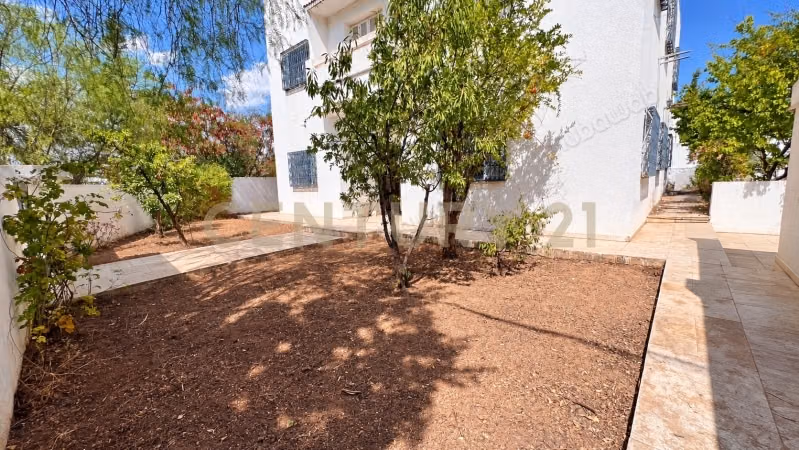 À vendre une villa située à El menzah 9