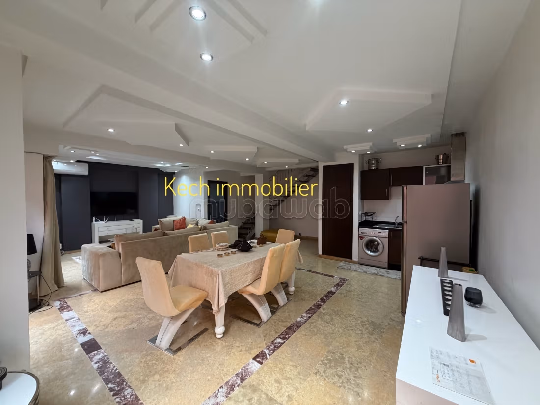 Joli duplex 2 chambres meublé Majorlle