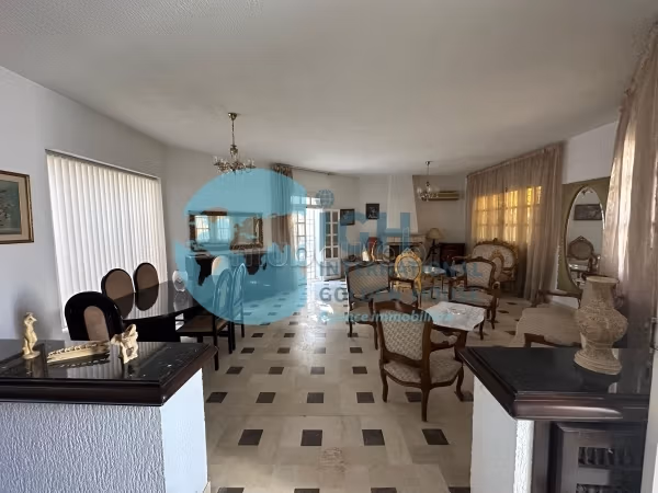 Villa A Vendre A Khzema