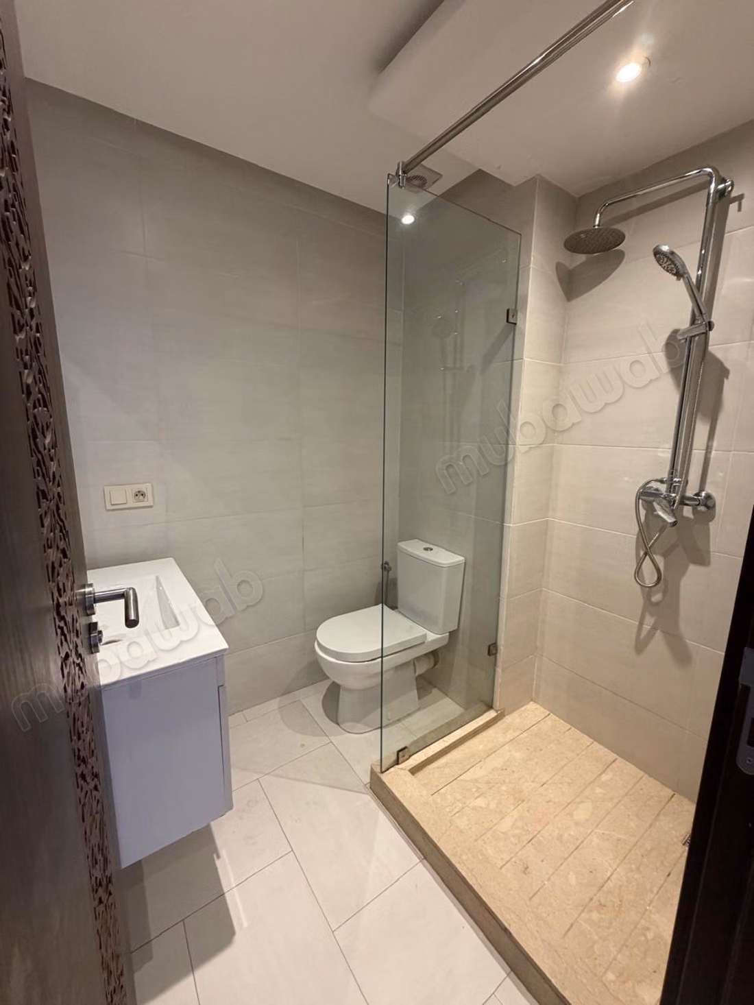 Joli appartement 2 chambres vide piscine