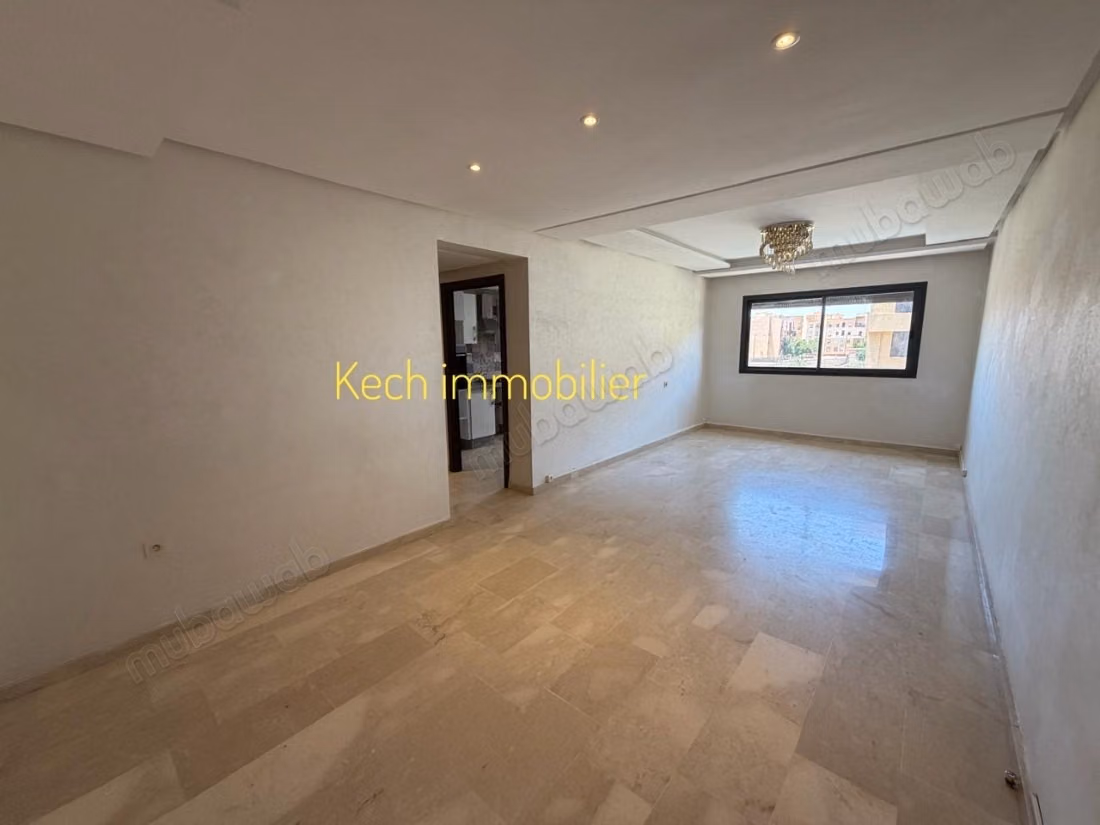 Joli appartement 2 chambres vide piscine