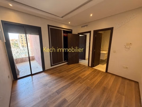 Affitto di uno splendido appartamento a Guéliz. Superficie 120 m². Arredato