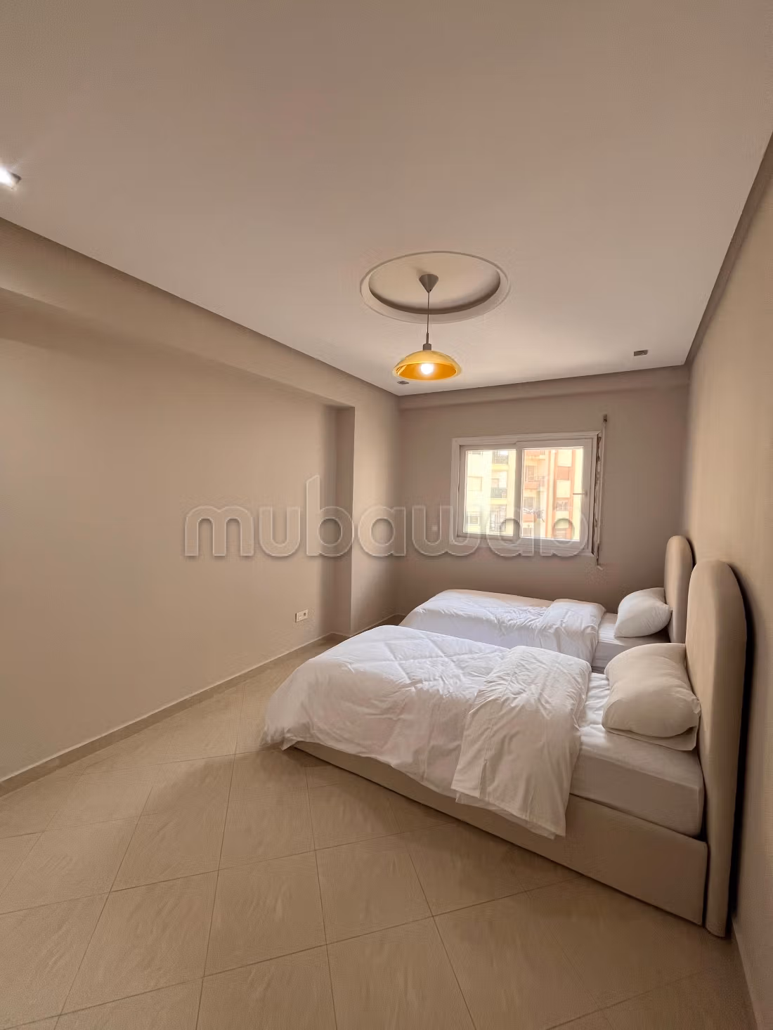 Appartement en location à De La Plage. 4 chambres. Bien meublé — 4