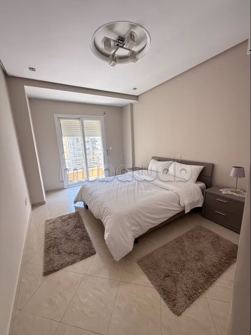 Appartement en location à De La Plage. 4 chambres. Bien meublé — 6