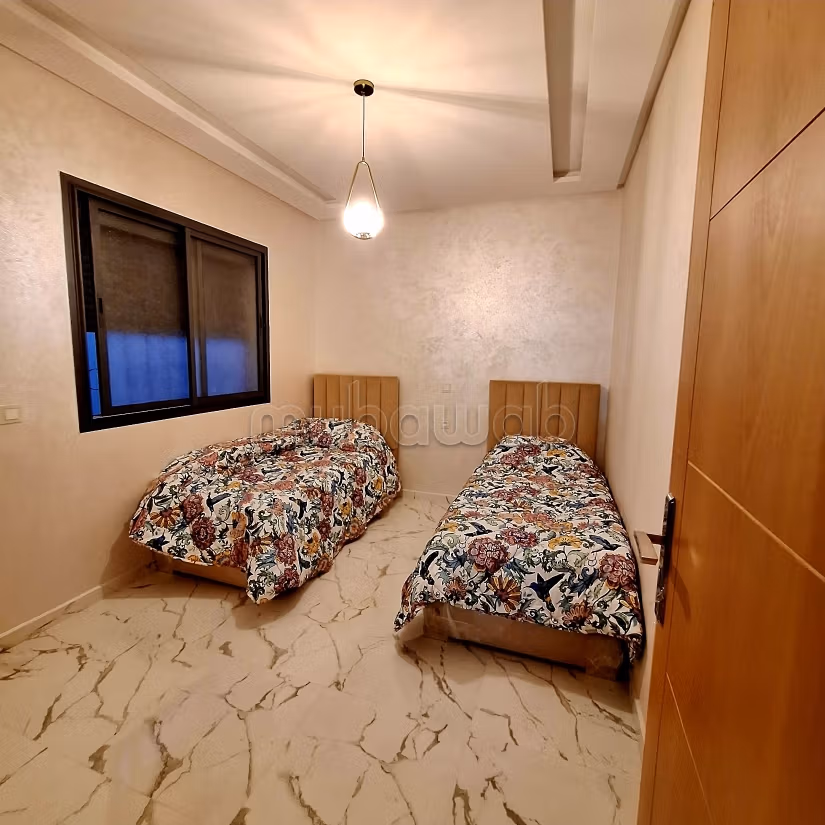 Pisos en alquiler en Hay Mohammadi. Superficie 60 m². Sistema de antena parabólica, Seguridad implementada