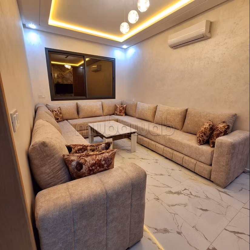 Pisos en alquiler en Hay Mohammadi. Superficie 60 m². Sistema de antena parabólica, Seguridad implementada