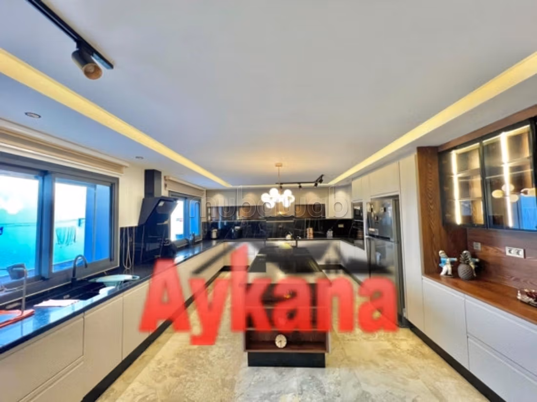 Villa de Luxe à Vendre à Souissi Rabat