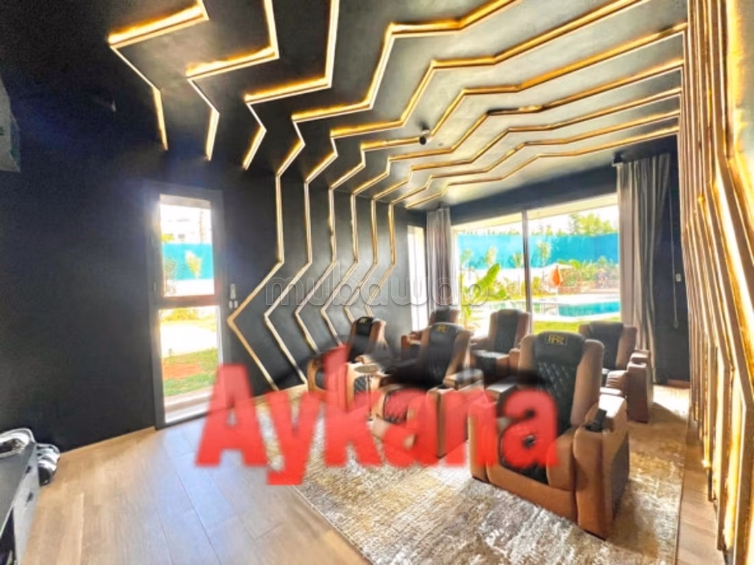 Villa de Luxe à Vendre à Souissi Rabat