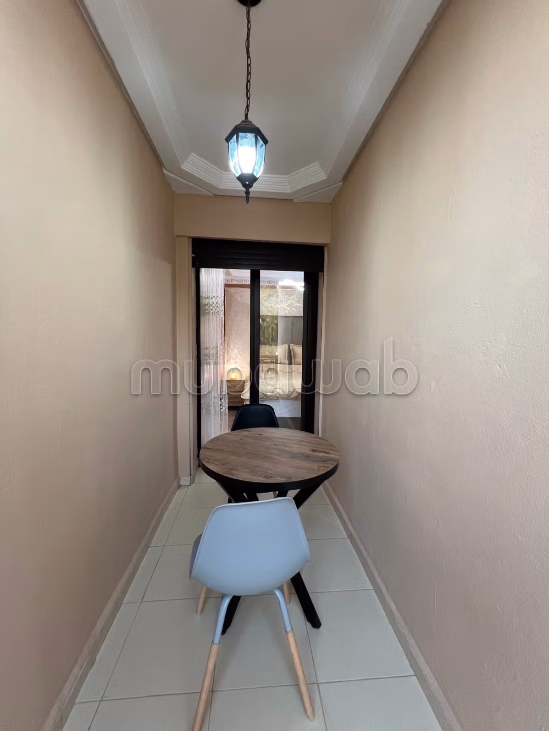 Spacieux appartement meublé en location