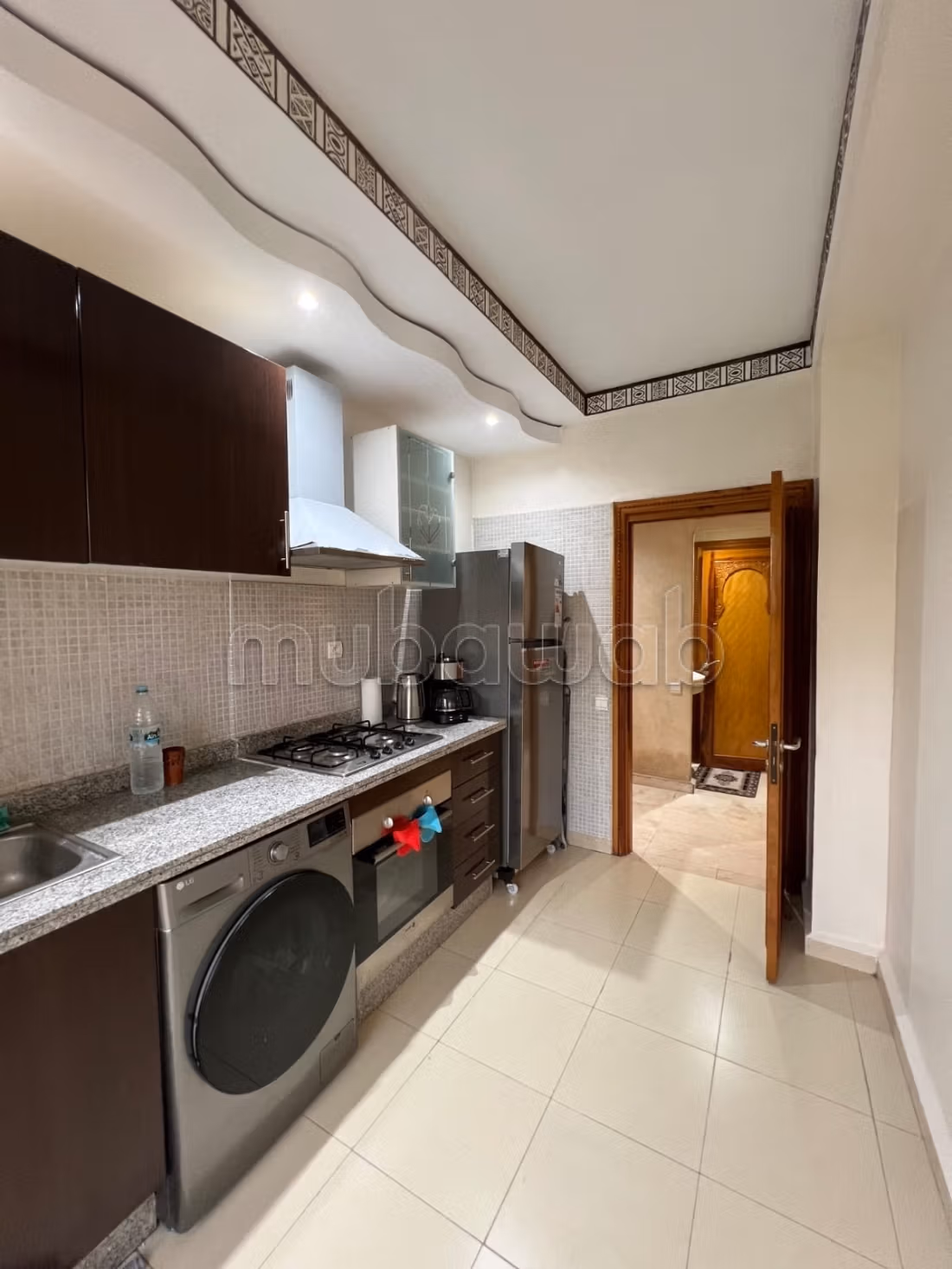 Spacieux appartement meublé en location