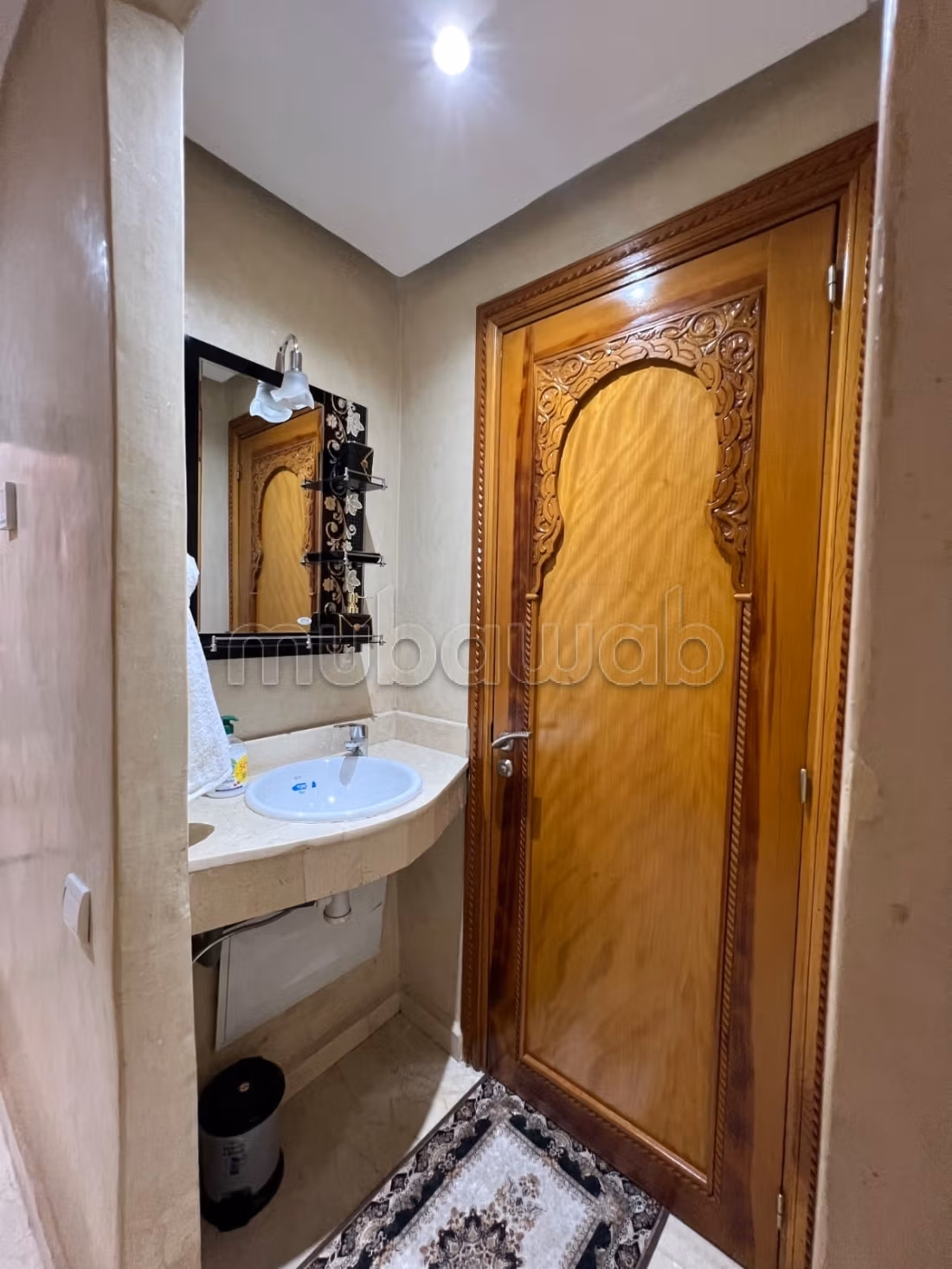 Spacieux appartement meublé en location
