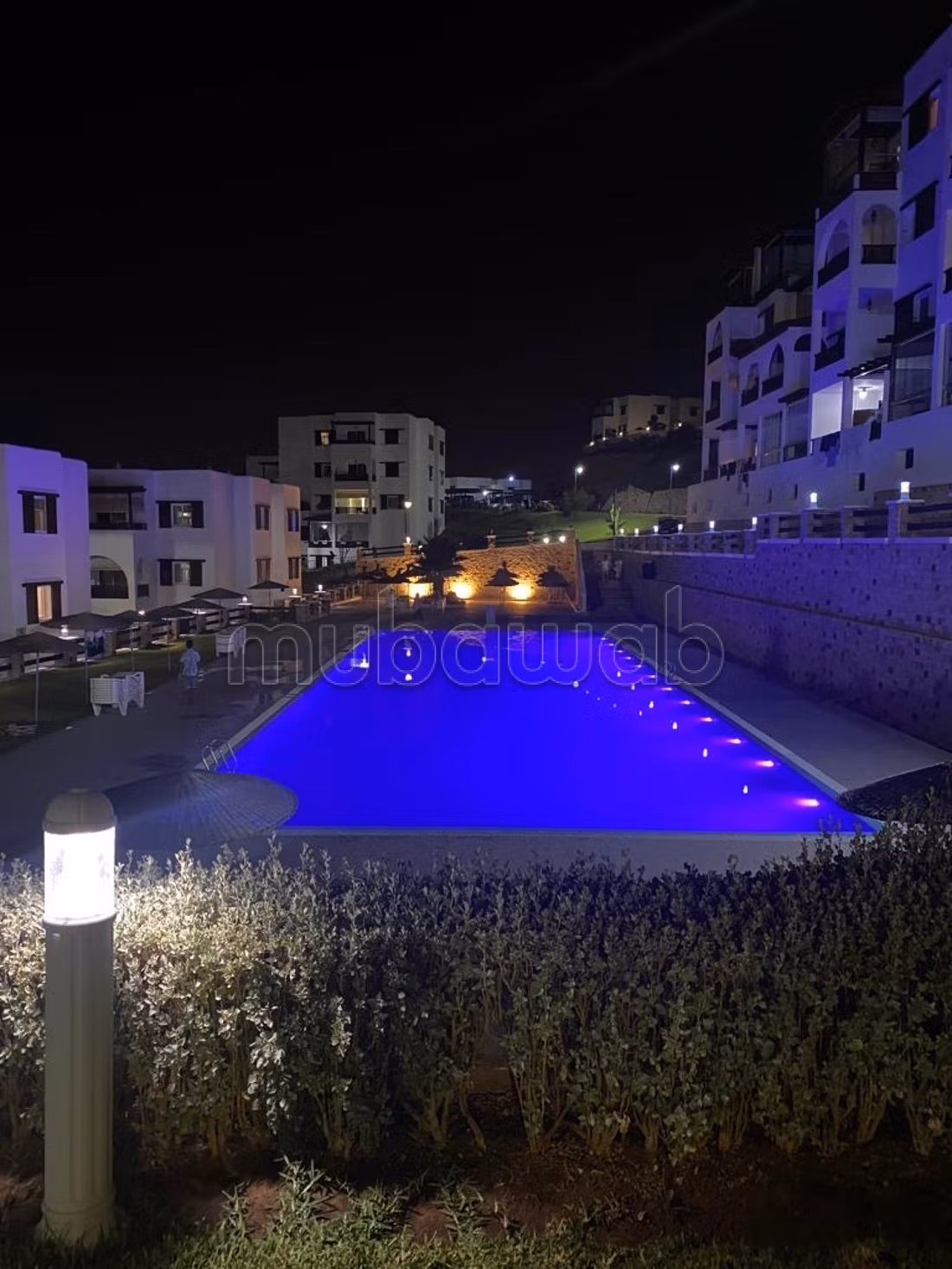 Bellissimo appartamento in affitto. 1 locale. Giardino, terrazzo