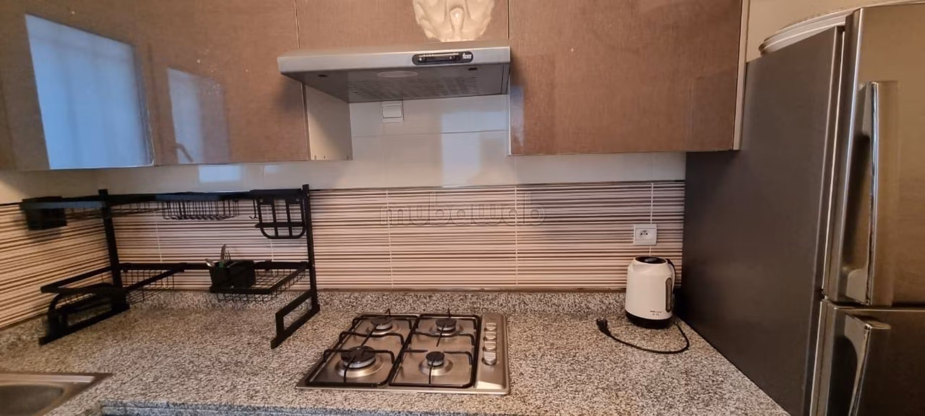 Bellissimo appartamento in affitto. 1 locale. Giardino, terrazzo