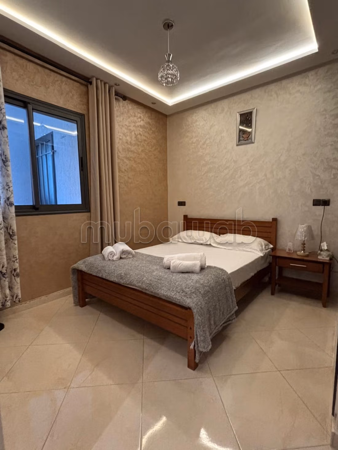 Great apartment for rent in La Ville Haute. 3 large living areas. Cellar