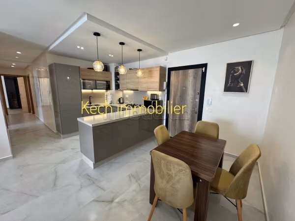 Bonito piso en venta en Guéliz. 2 habitaciones confortables. Mobiliario nuevo