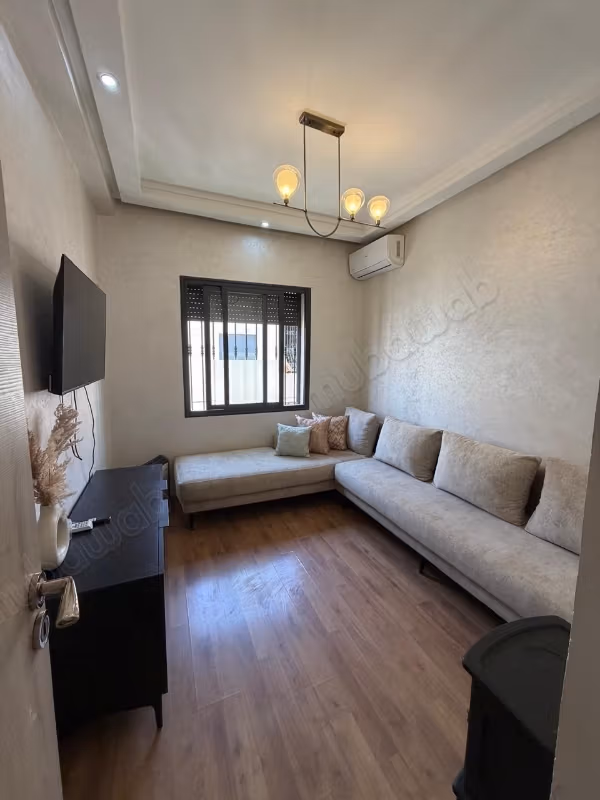 Apartment for rent in Hay Targa. 1 room. Attic
