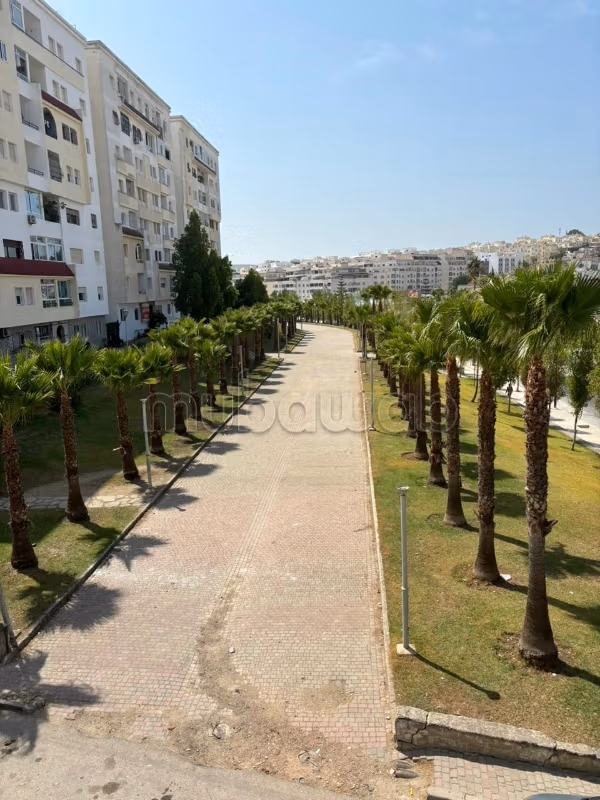 Maison à Tanger – Emplacement Stratégique