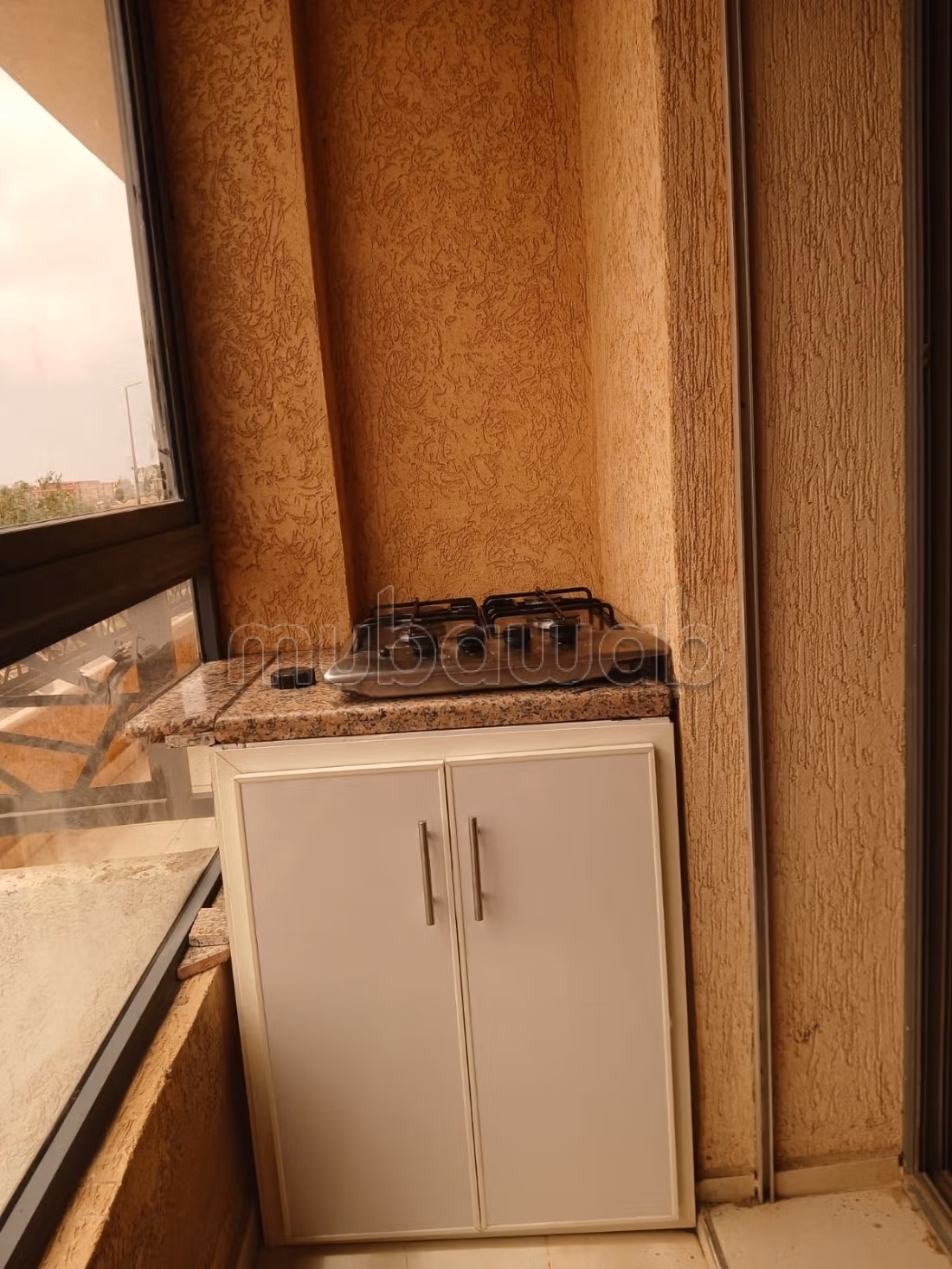 Affitta il tuo appartamento a Monica. Superficie totale 103 m². Arredato