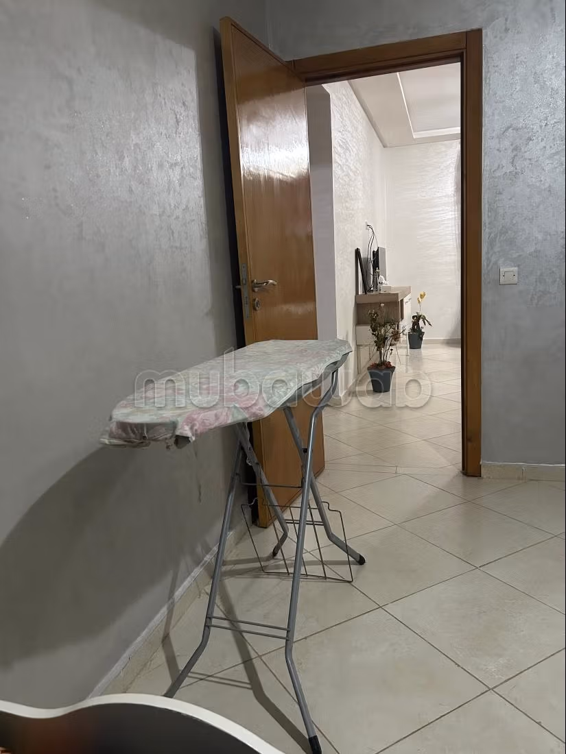 Affitta il tuo appartamento a Monica. Superficie totale 103 m². Arredato