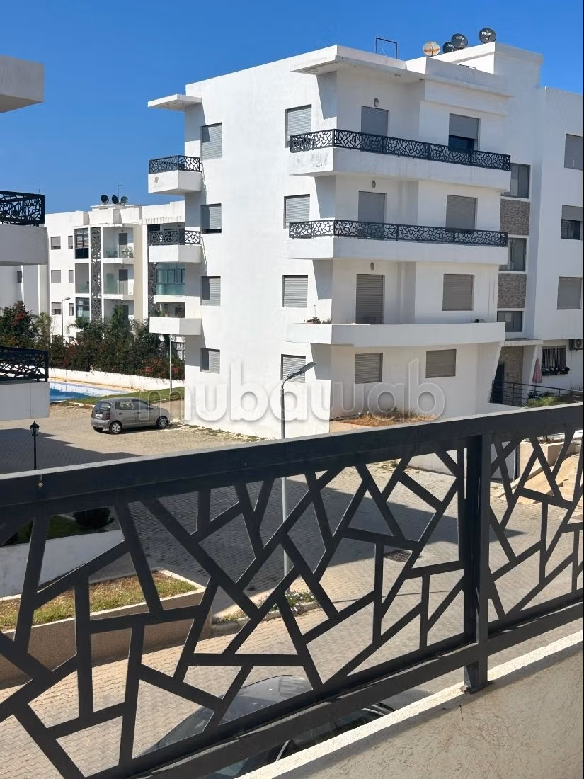 Affitta il tuo appartamento a Monica. Superficie totale 103 m². Arredato