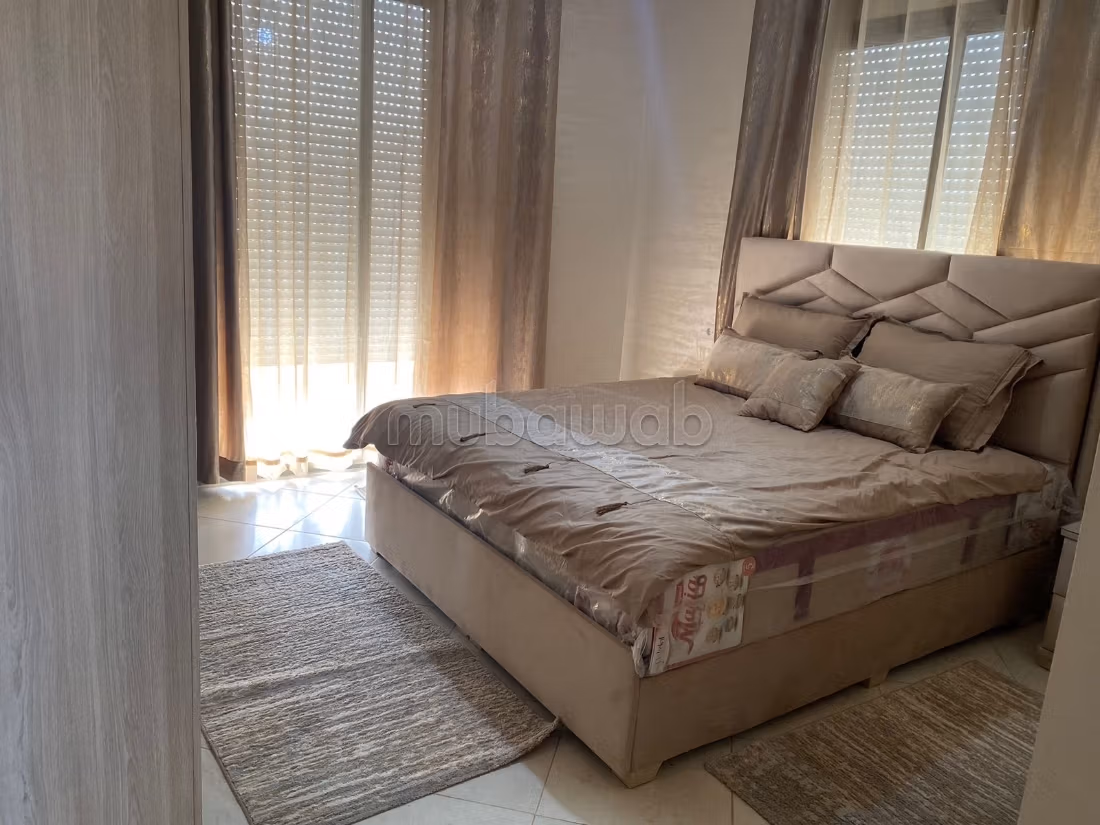 Affitta il tuo appartamento a Monica. Superficie totale 103 m². Arredato