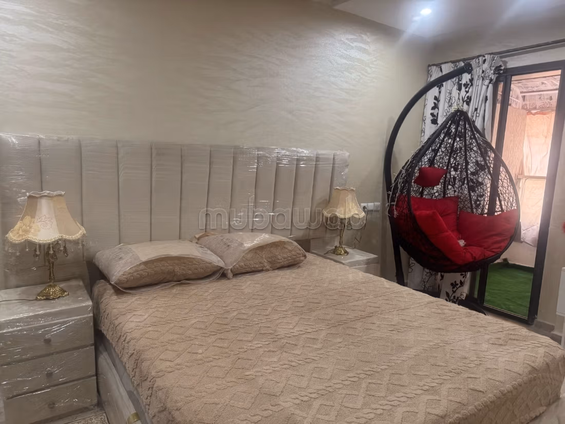 Splendido appartamento in affitto a Centre. 3 camere da letto. Arredato