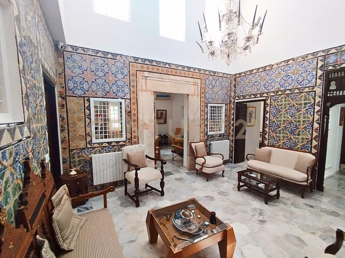 À LOUER – Villa Arabesque S5 avec Jardin