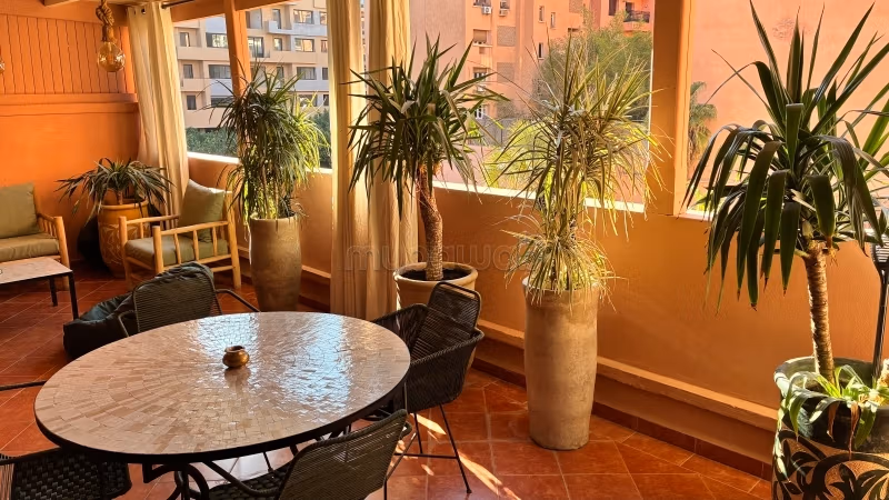 Magnífico piso en venta en Guéliz. 2 hermosas habitaciones. Mobiliario nuevo