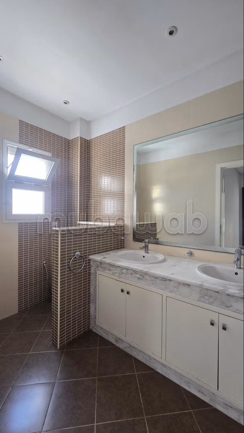 Un appartement S2 à la Marsa