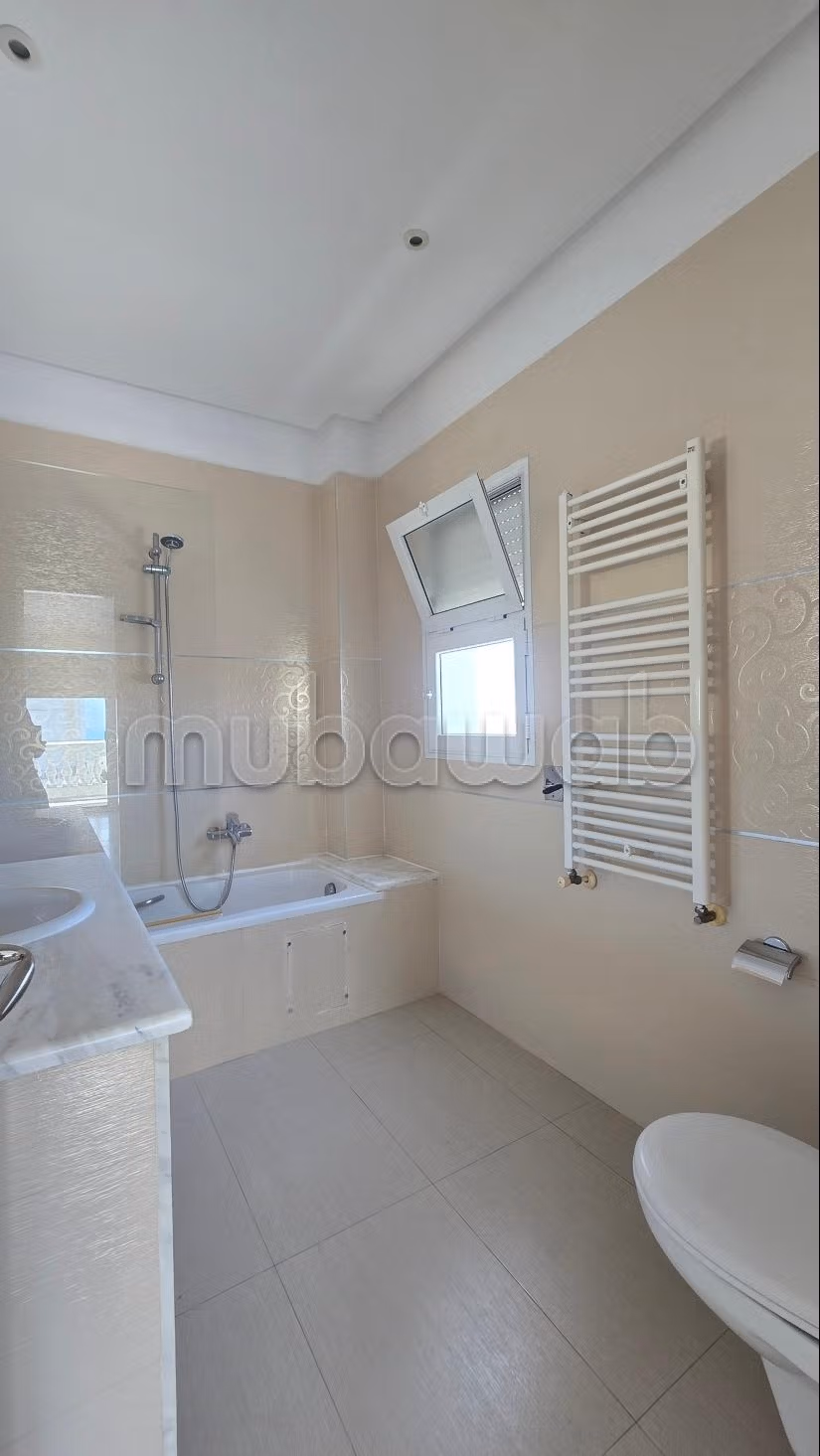 Un appartement S2 à la Marsa