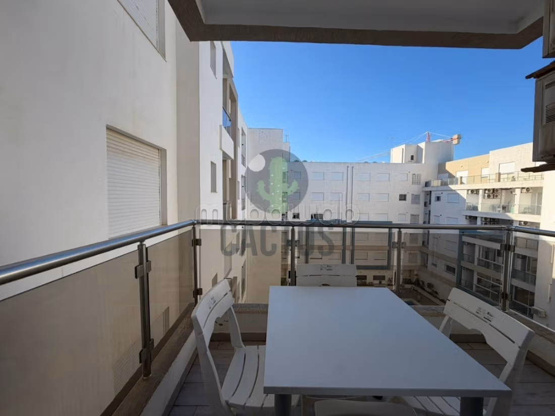 Sale of a lovely apartment in Cité El Wafa. Small area 102 m². With Lift, Balcony