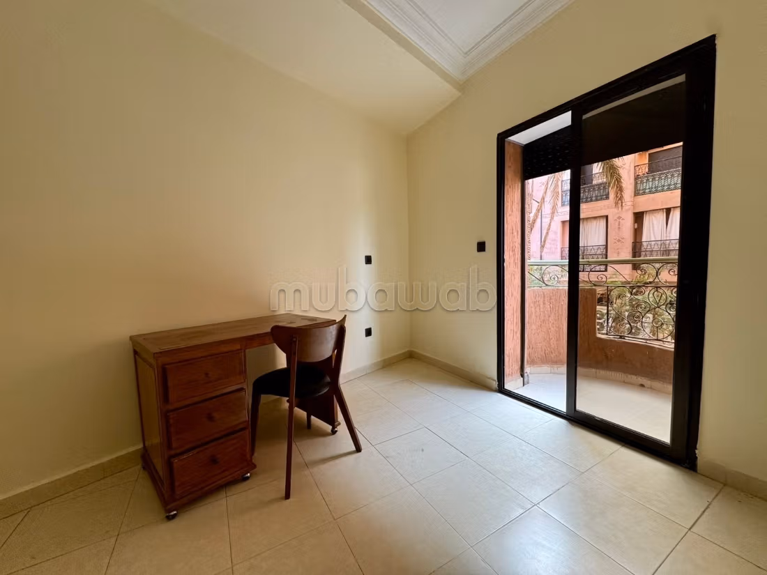 Appartement moderne rénové a louer route de casa — 2